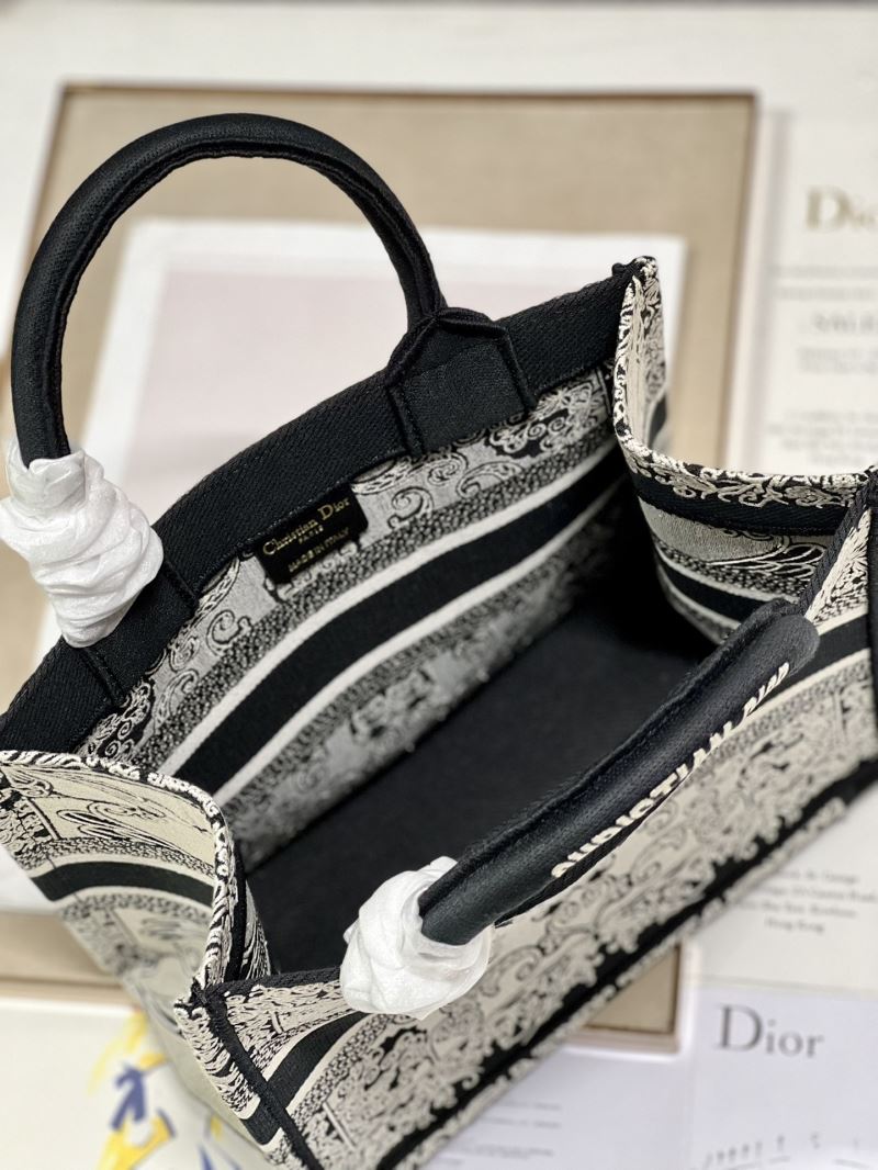 Christian Dior Shopping Bags